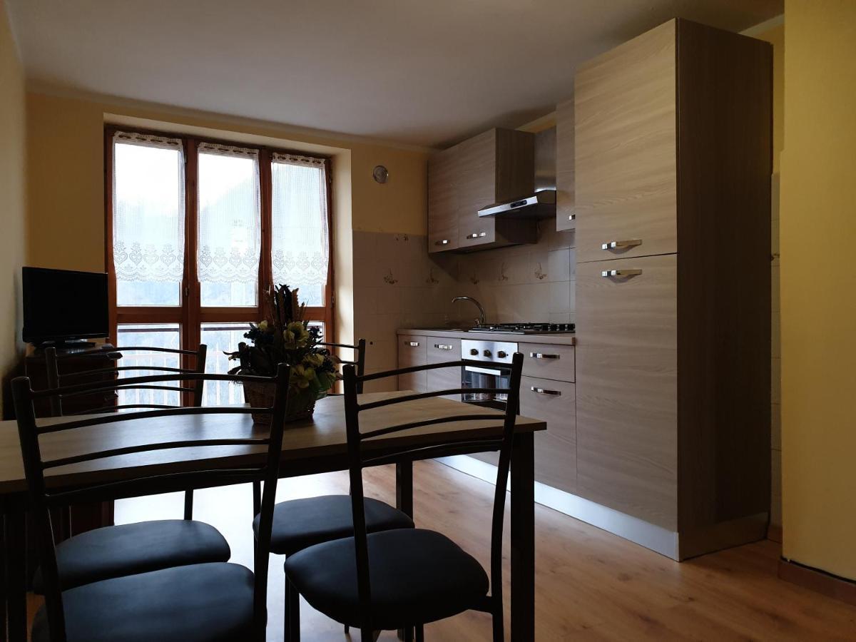 Apartament Casa Le Rondini Mezzenile Zewnętrze zdjęcie
