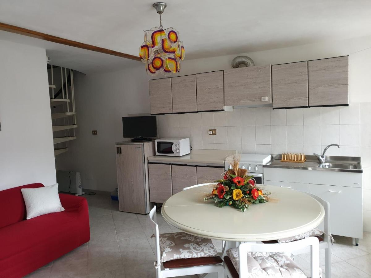Apartament Casa Le Rondini Mezzenile Zewnętrze zdjęcie